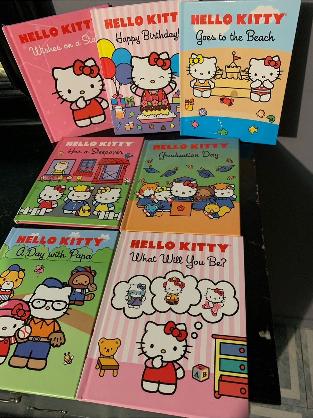 Hello Kitty Storybook Library Gift Box Set - Hardcover Set Of 7